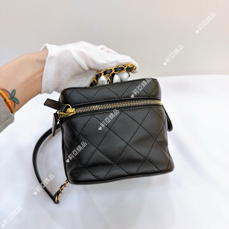 莉亞精品♡ Chanel牛皮化妝盒 AS3228 二手美包-3