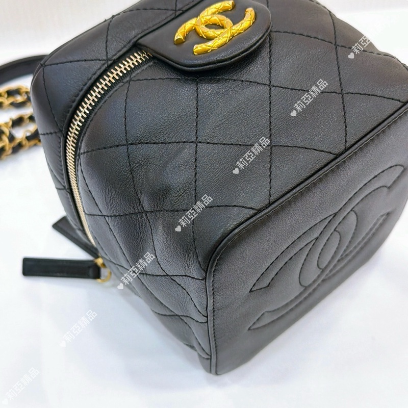 莉亞精品♡ Chanel牛皮化妝盒 AS3228 二手美包-7