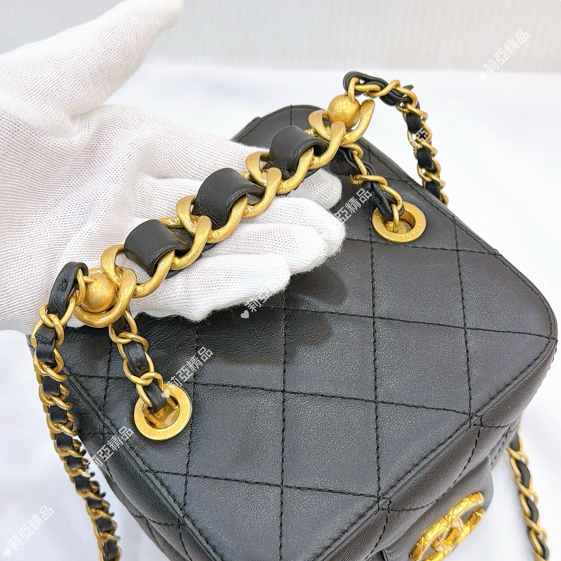 莉亞精品♡ Chanel牛皮化妝盒 AS3228 二手美包-15