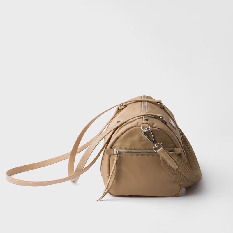 Prada 女士 徽標旅行包均碼碼32.5cm*16.5cm*17cm-1