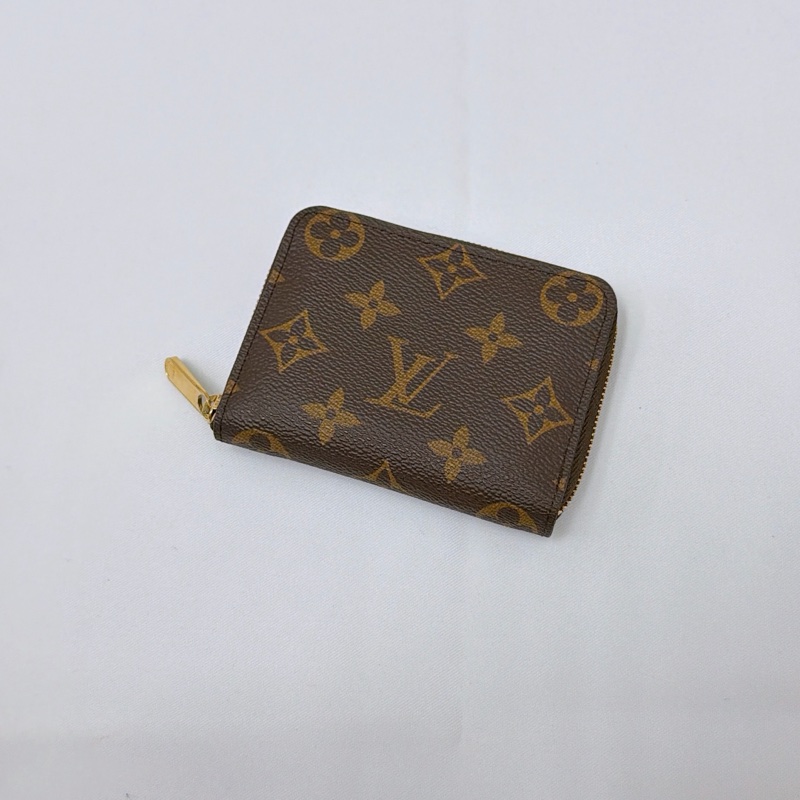 莉亞精品♡Lv 老花ㄇ拉零錢包 二手美品-0