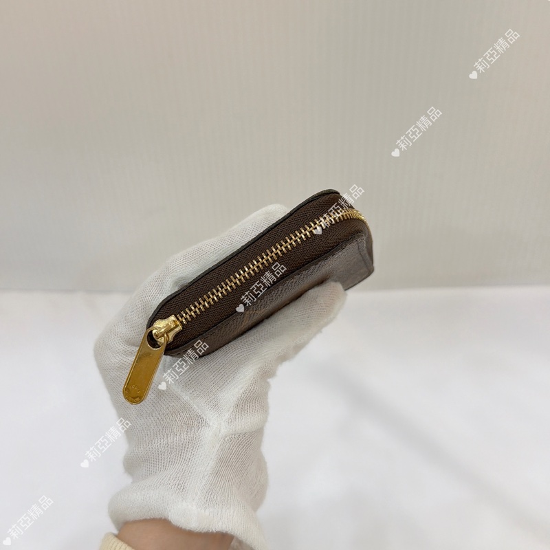 莉亞精品♡Lv 老花ㄇ拉零錢包 二手美品-4