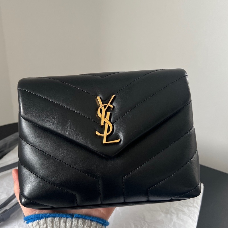 99新 Ysl 聖羅蘭 Loulou toy方胖子斜挎包,黑金,尺寸:20x14cm-0