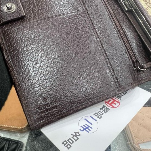 東區正精品㊣GUCCI 115100 咖啡色帆布釦子蝴蝶扣長夾皮夾 RA1867-10