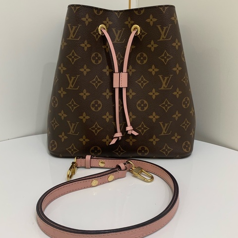 lv/路易威登 粉桶 25年芯片款