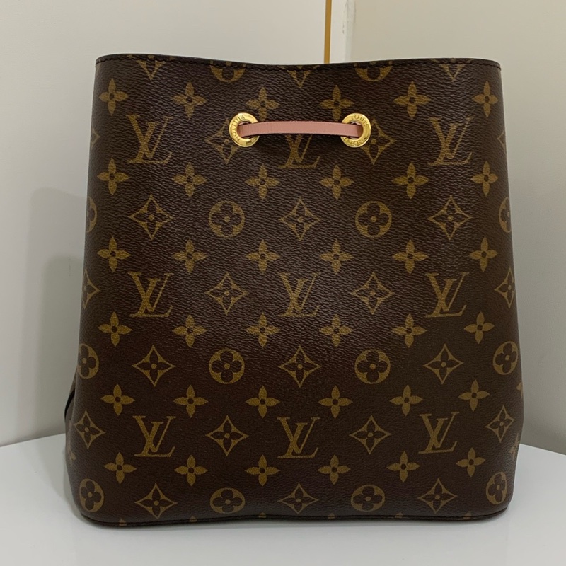 lv/路易威登 粉桶 25年芯片款-1