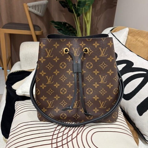 Lv Neonoe bucket bag NéoNoé MM  M44020