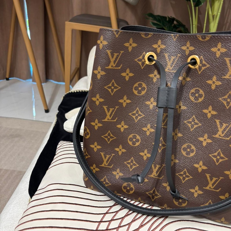 Lv Neonoe bucket bag NéoNoé MM M44020-1