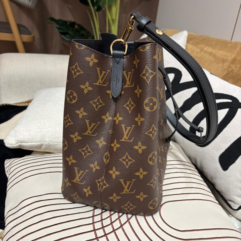 Lv Neonoe bucket bag NéoNoé MM M44020-3