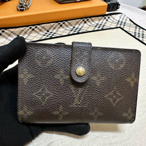 LV附零錢袋老花短夾 老花扣式短夾 老花口金中夾