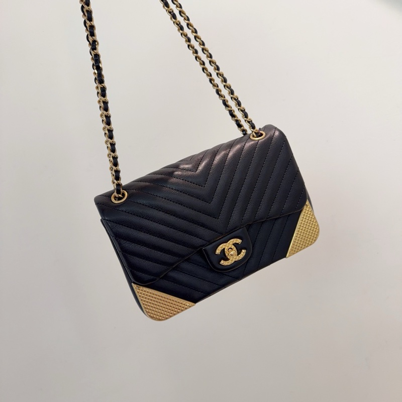 Chanel 宮廷系列黑金大mini 25開有卡 成色很好 邊角無磨損 金屬無褪色 內里乾淨-4