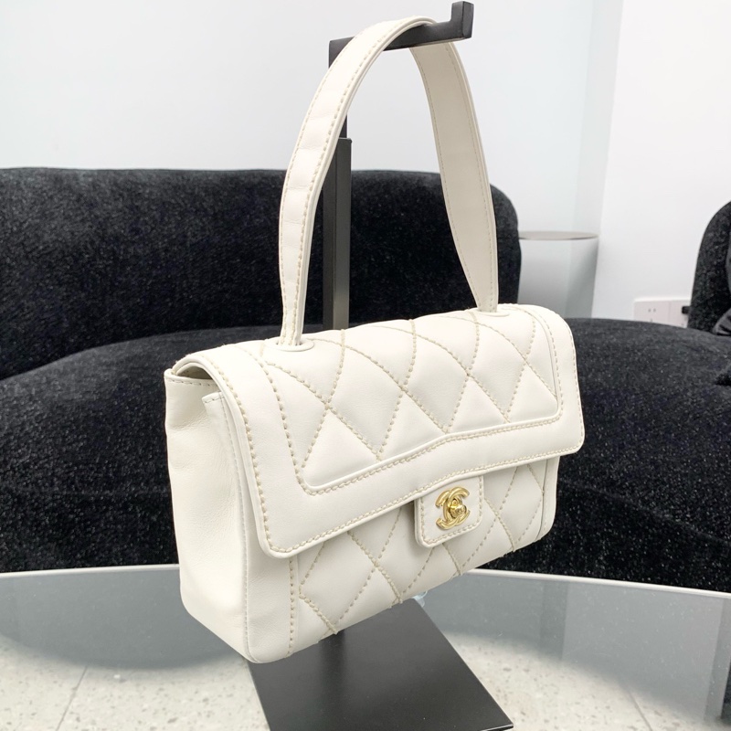 CHANEL/香奈兒 白色牛皮外縫線金扣手提款 CF口蓋包-2