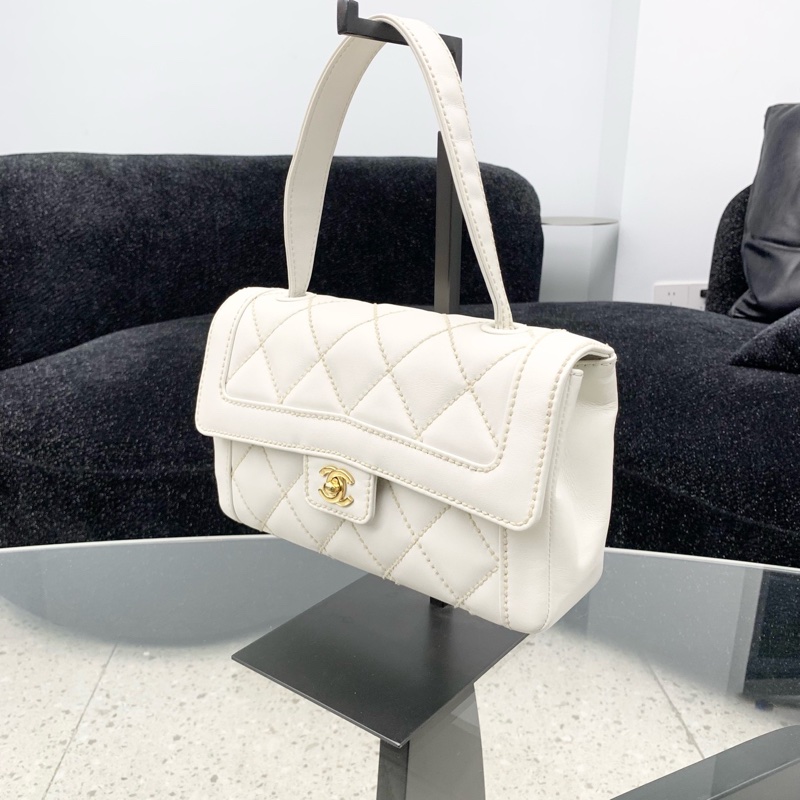 CHANEL/香奈兒 白色牛皮外縫線金扣手提款 CF口蓋包-3
