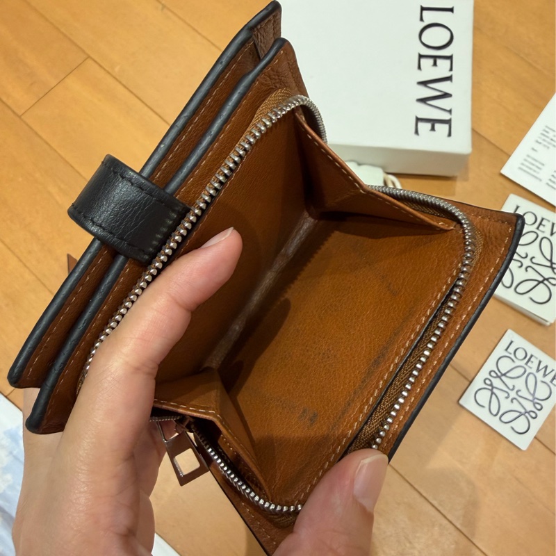 Loewe深藍色零錢短夾/皮夾-25