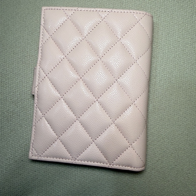 CHANEL 粉紅 護照夾 筆記本套 閒置新 💗-3