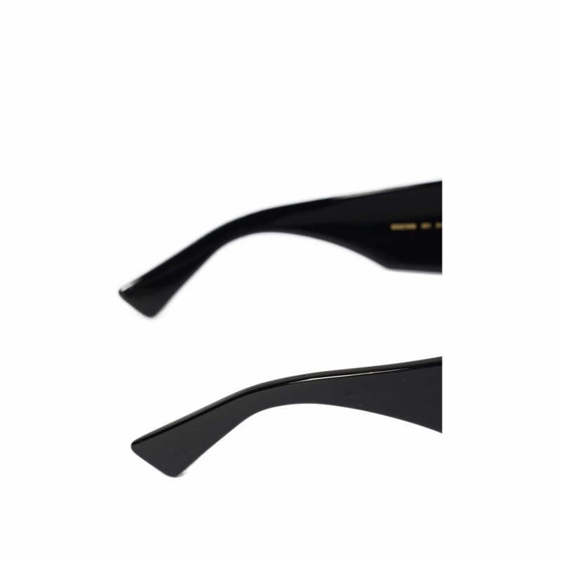 Gucci 女士 幾何框太陽鏡51 均碼碼橋寬: 1.9cm; 鏡腿長: 13cm; 鏡片直徑: 5.1cm-3