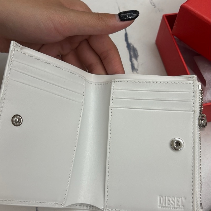 DIESEL 全新錢包 有購證 正品-8