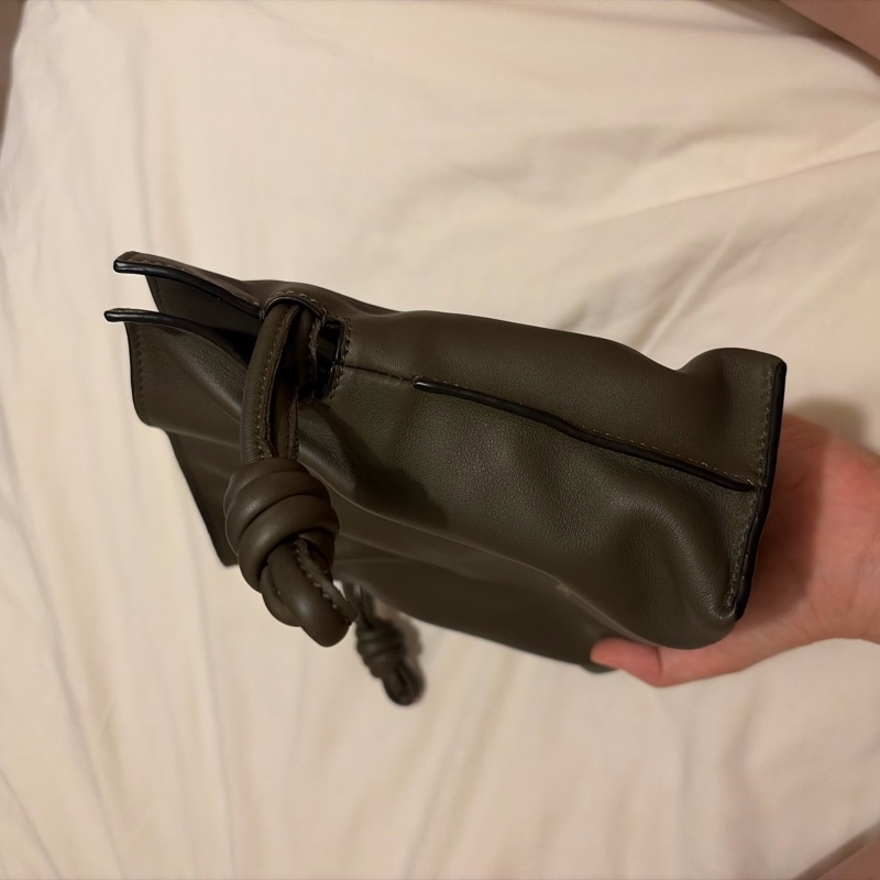 Loewe Mini Flamenco clutch-11