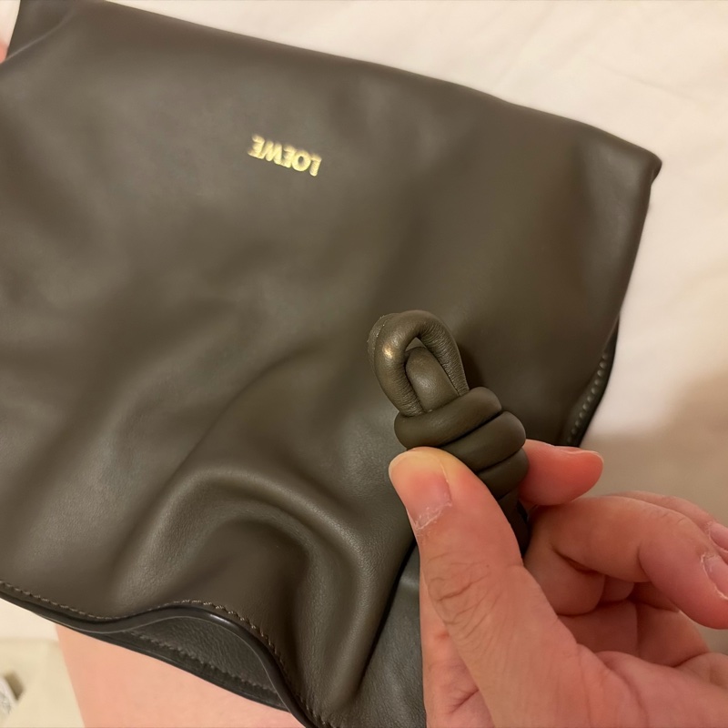 Loewe Mini Flamenco clutch-17