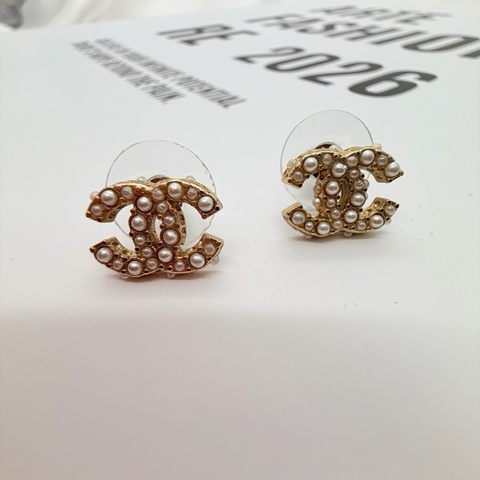 Chanel香奈兒CC標誌珍珠耳釘耳環 chanel耳環閒置