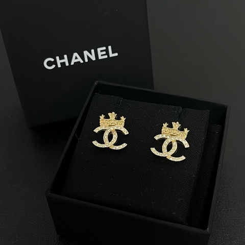 CHANEL香奈兒耳環 chanel耳釘女士城堡系列 金色皇冠雙C耳釘金色