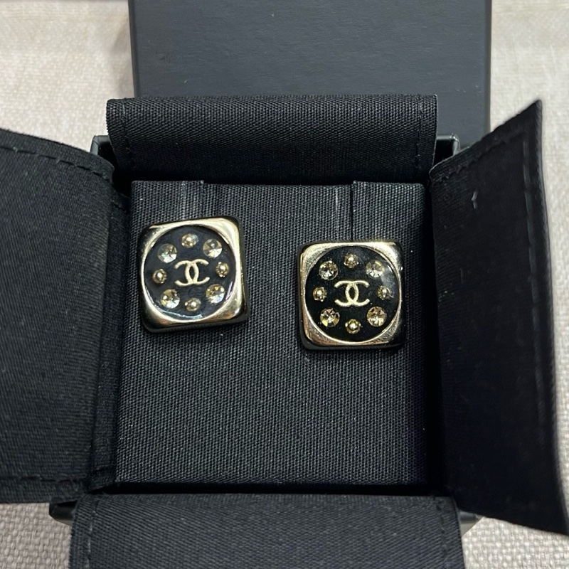 Chanel香奈兒耳環 chanel耳釘黑金水鑽方塊耳釘-4