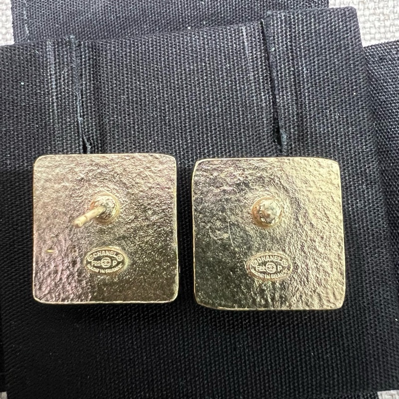 Chanel香奈兒耳環 chanel耳釘黑金水鑽方塊耳釘-5