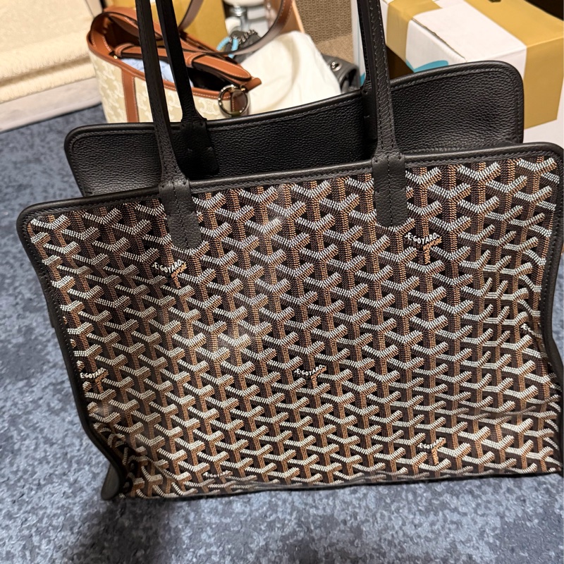 Goyard-1