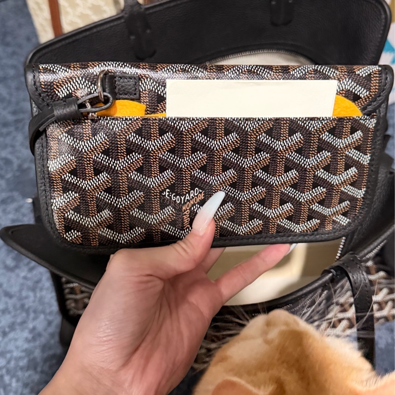 Goyard-5