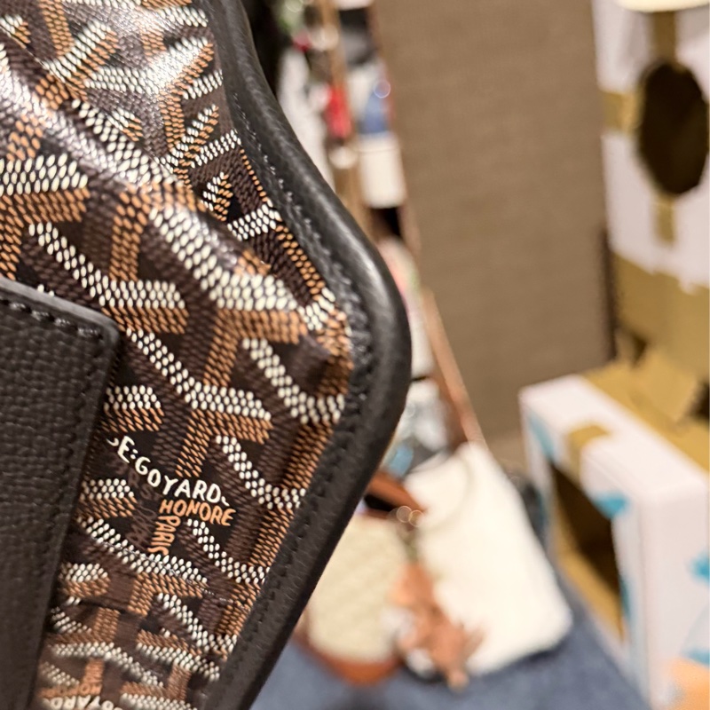 Goyard-10
