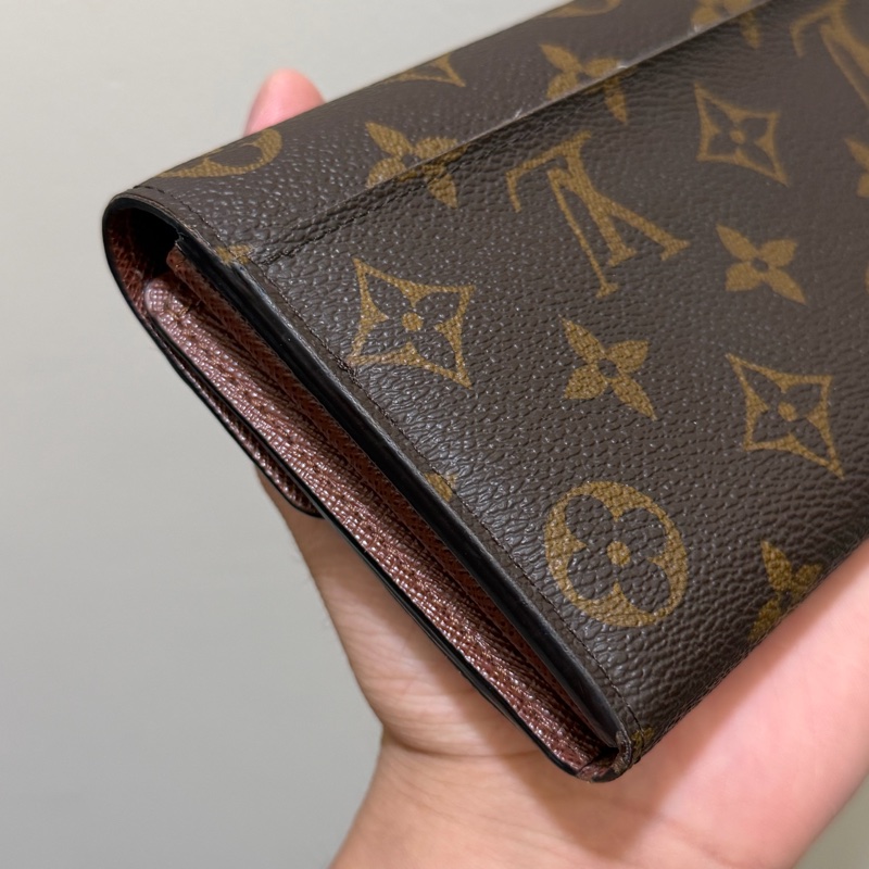 LV Sarah 信封式長夾 焦糖咖色-14