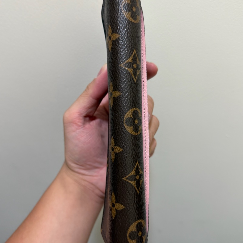 LV Sarah 信封式長夾 芭蕾淡粉-9