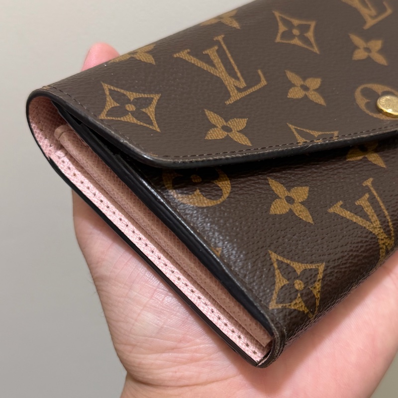 LV Sarah 信封式長夾 芭蕾淡粉-12