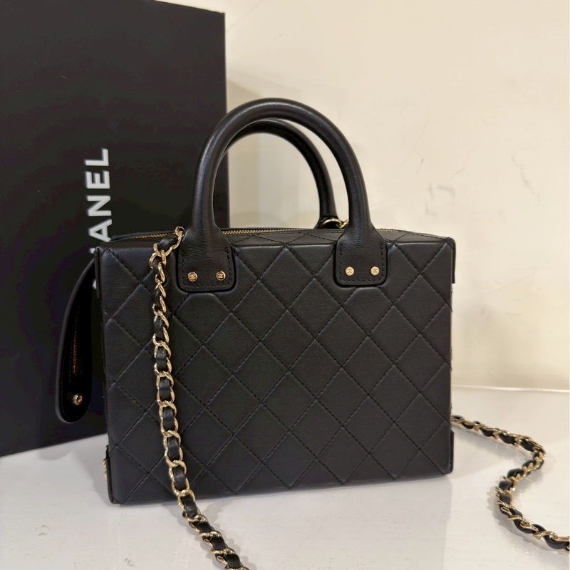 絕美閉眼入🈶購證😍Chanel香奈兒黑金菱格紋vanity case芯片款手提單肩斜挎包-9