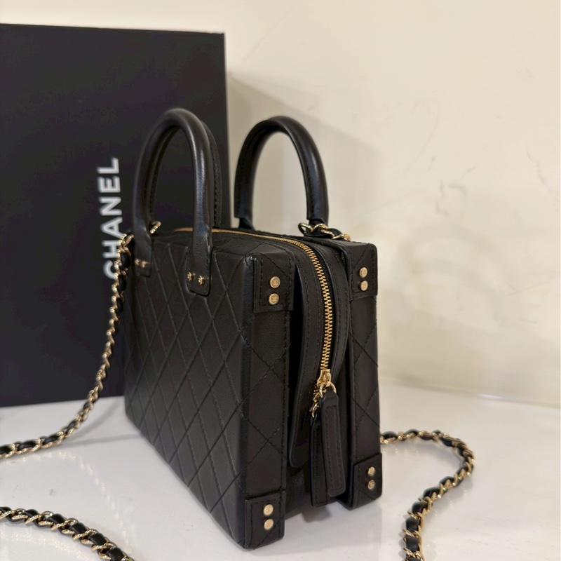 絕美閉眼入🈶購證😍Chanel香奈兒黑金菱格紋vanity case芯片款手提單肩斜挎包-10
