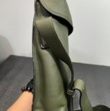 loewe 羅意威橄欖綠小斜挎包 20x25-2