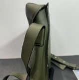 loewe 羅意威橄欖綠小斜挎包 20x25-3