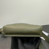 loewe 羅意威橄欖綠小斜挎包 20x25-5