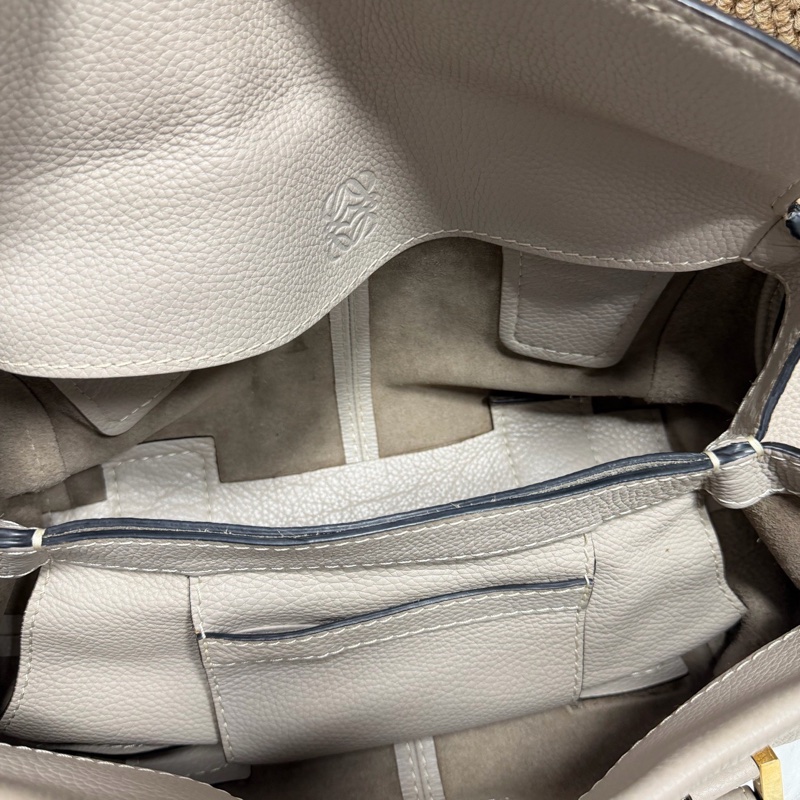 羅意威Loewe 單肩包 底長32cm-11