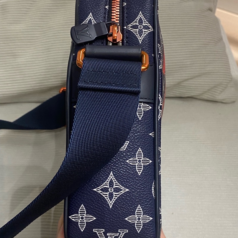 Louis Vuitton • 限量反轉老花相機包-7