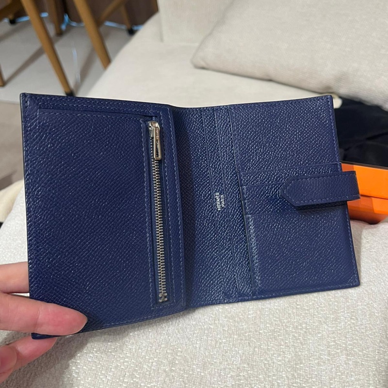 HERMES BEARN WALLET Epsom 牛皮，午夜藍 Stamp X-2