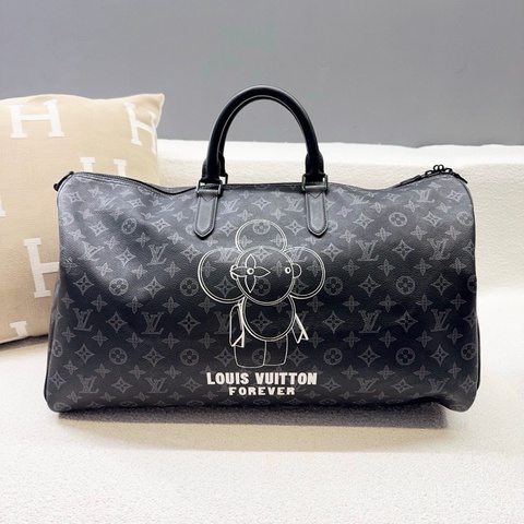 Louis Vuitton • 限量Vivienne太陽花全皮壓紋Keepall 50
