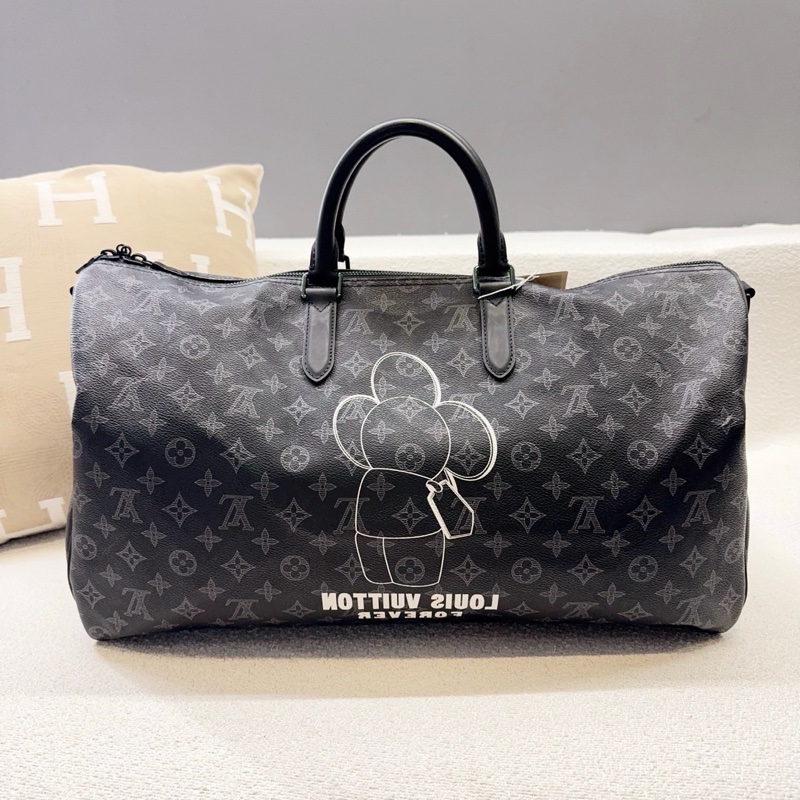 Louis Vuitton • 限量Vivienne太陽花全皮壓紋Keepall 50-2