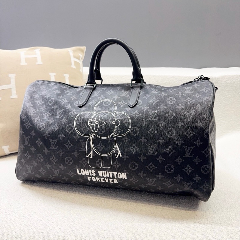 Louis Vuitton • 限量Vivienne太陽花全皮壓紋Keepall 50-3