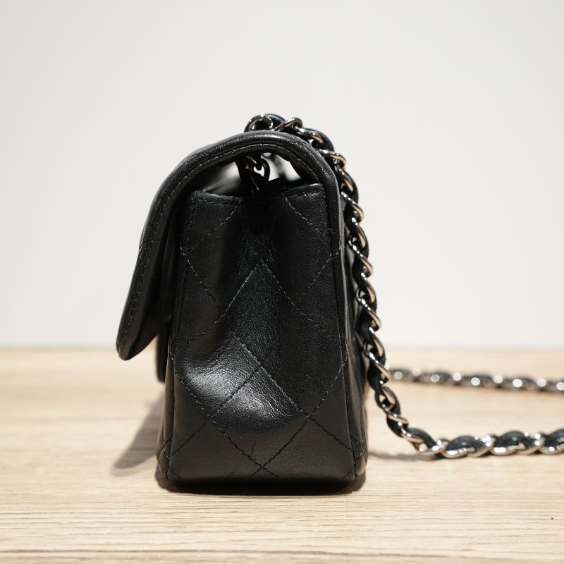 CHANEL CF口蓋包大Mini20黑色肩背包-1