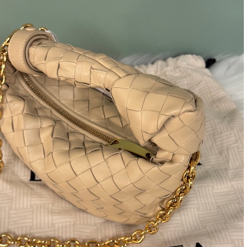 Bottega Veneta 葆蝶家 jodie手拿包鏈條款-1