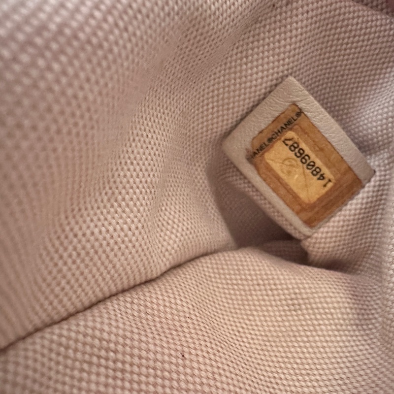 CHANEL|槍灰色荔枝牛皮雙C Logo 托特|低調稀有✨-6