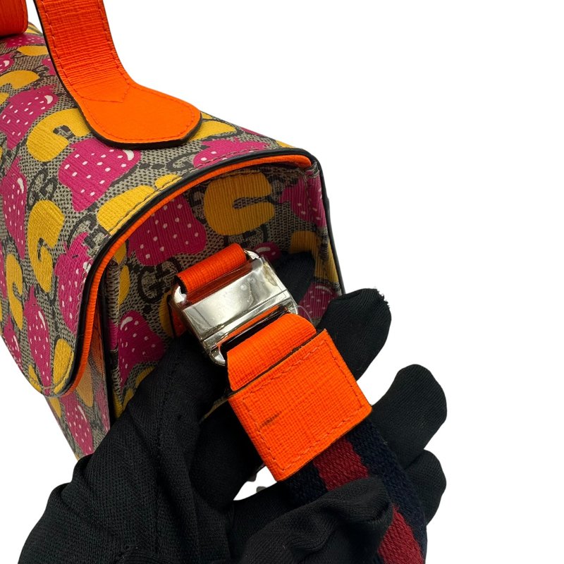 【美收精品】Gucci 草莓側背包 C-562【隔月月中將轉賣至日本 上架期限30天】-7