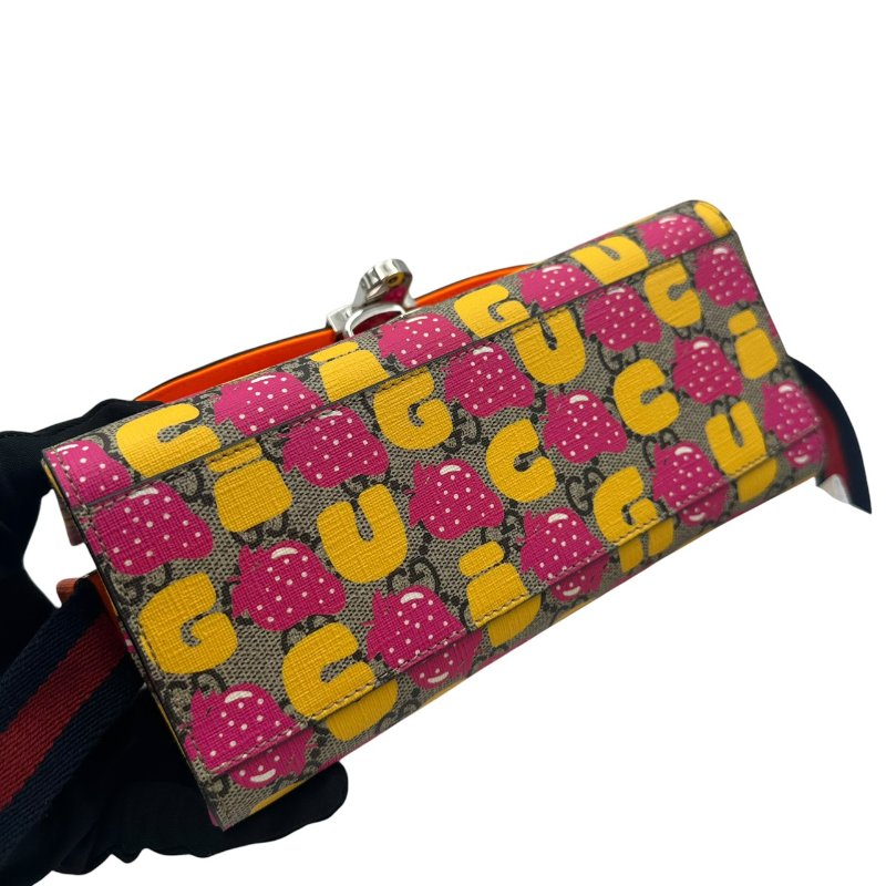 【美收精品】Gucci 草莓側背包 C-562【隔月月中將轉賣至日本 上架期限30天】-8