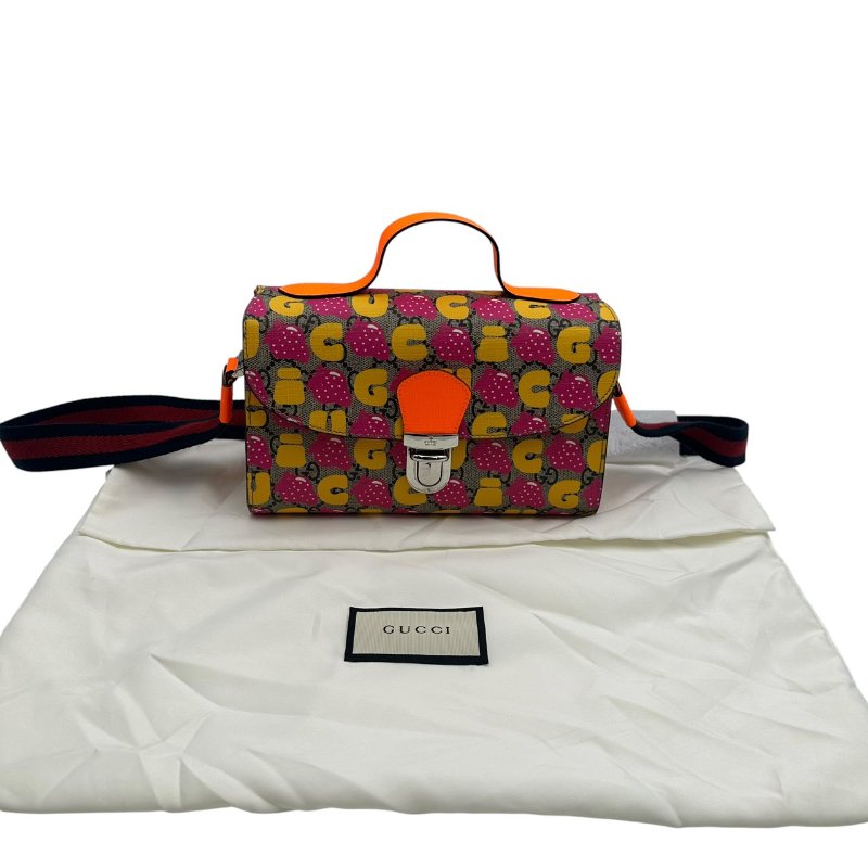 【美收精品】Gucci 草莓側背包 C-562【隔月月中將轉賣至日本 上架期限30天】-11